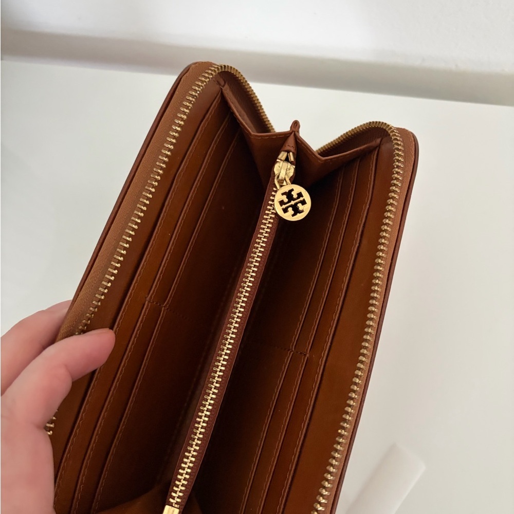 Tory Burch Embossed Logo Zip Wallet in Brown with Gold Hardware - Picture 6 of 14